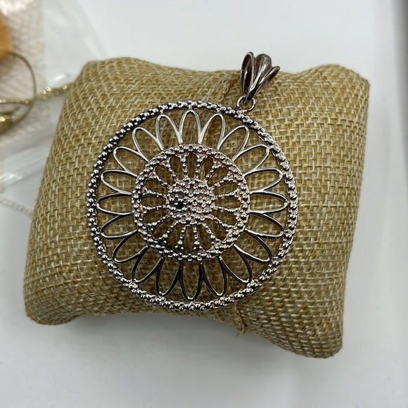 🌟 Vintage Milor Italy 925 Silver Filigree Pendant - Picture 2 of 11